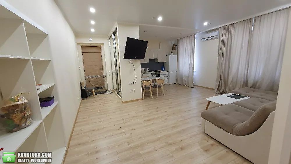 Sell 2-room apartment. Киев,  Верхний Вал — photo 2