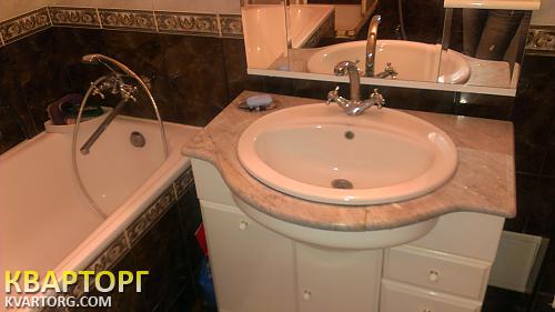 Sell 3-room apartment. Киев,  Драгоманова — photo 8