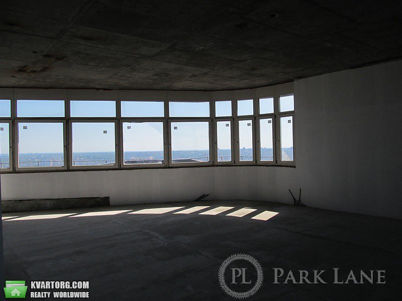 Sell 4-room apartment. Киев, Щорса — photo 4