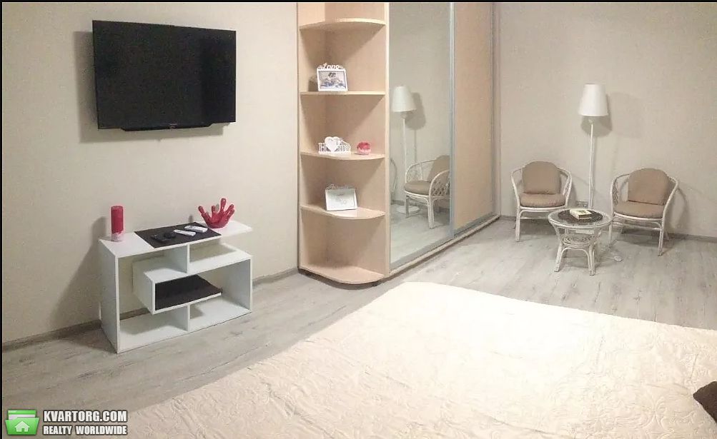 Rent out 1-room apartment. Киев,  Северная — photo 2