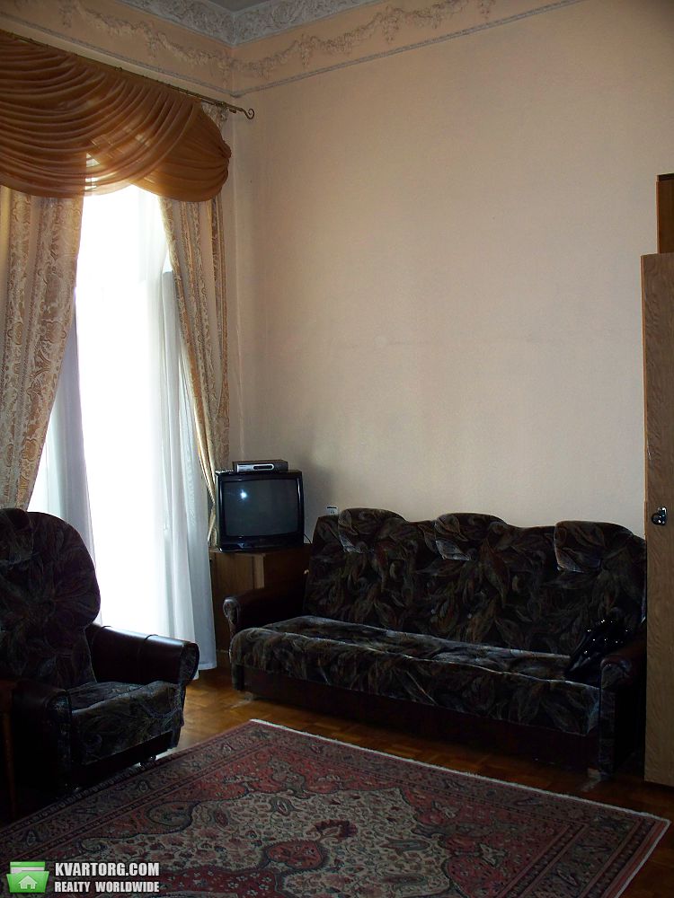 Rent out 1-room apartment. Киев,  Саксаганского — photo 4