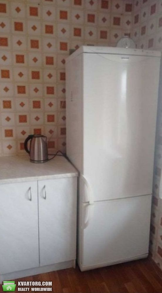 Rent out 2-room apartment. Киев, Бучми — photo 3