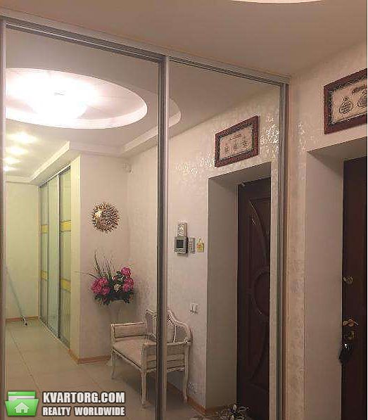 Rent out 2-room apartment. Киев,  Вышгородская — photo 9