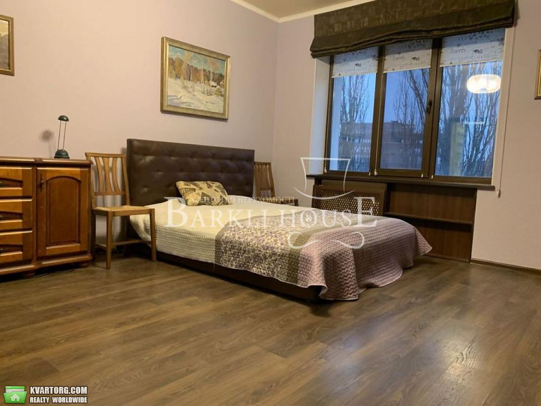Rent out 3-room apartment. Киев,  Грушевского — photo 8