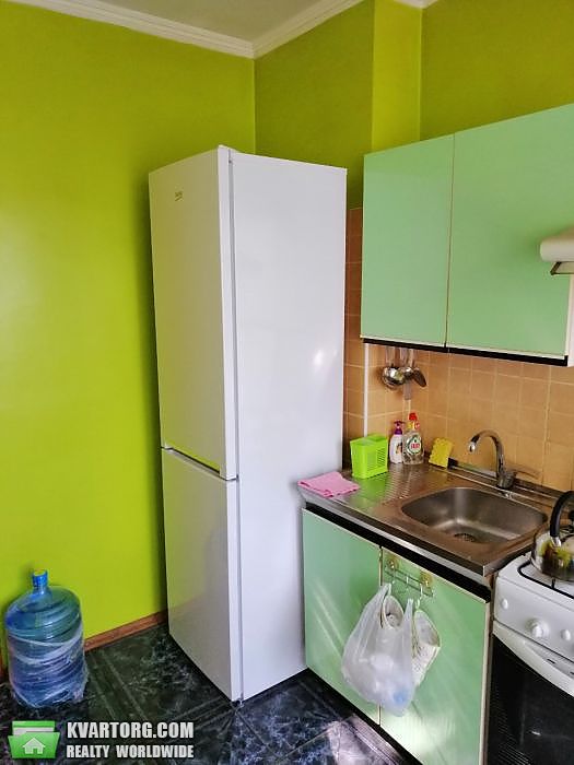Sell 3-room apartment. Киев,  Озерная — photo 2