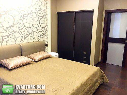 Rent out 3-room apartment. Киев,  Дмитриевская — photo 1