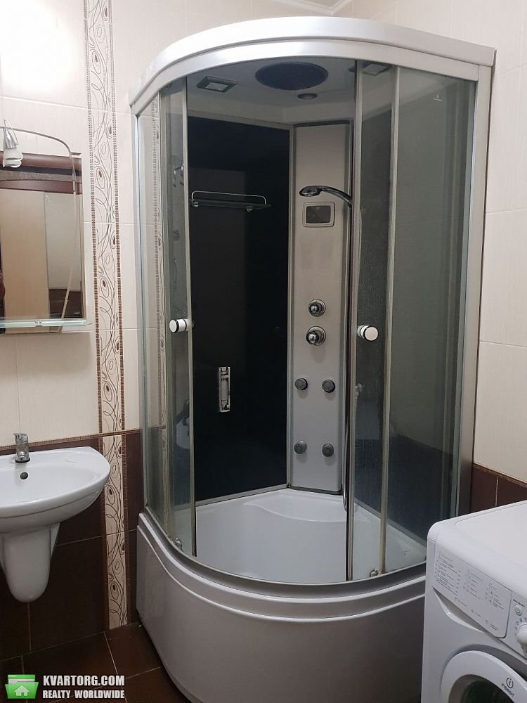 Rent out 1-room apartment. Киев, Макеевская — photo 7