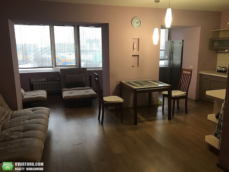 Sell 3-room apartment. Киев,  Сосницкая — photo 1