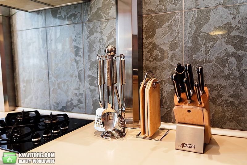 Rent out 4-room apartment. Киев,  Иванова — photo 2