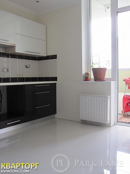 Sell 3-room apartment. Киев,  Руданского — photo 4