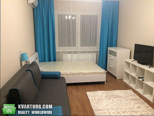 Rent out 1-room apartment. Киев,  Ломоносова — photo 2