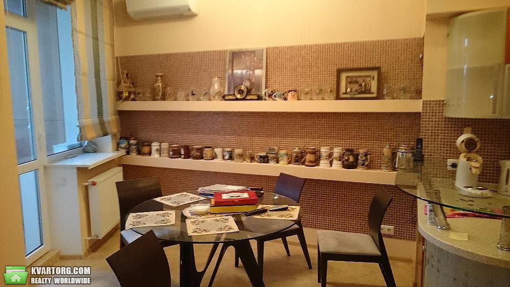 Rent out 4-room apartment. Киев,  Старонаводницкая — photo 7