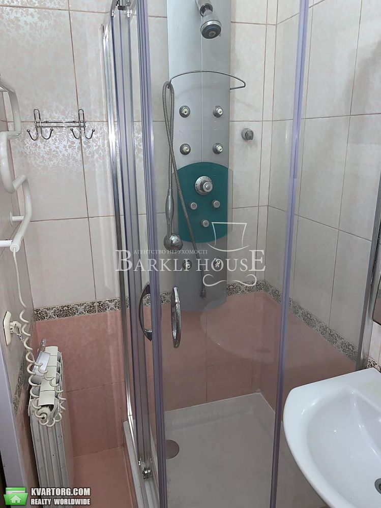 Rent out house. Киев,  Метрологическая — photo 10