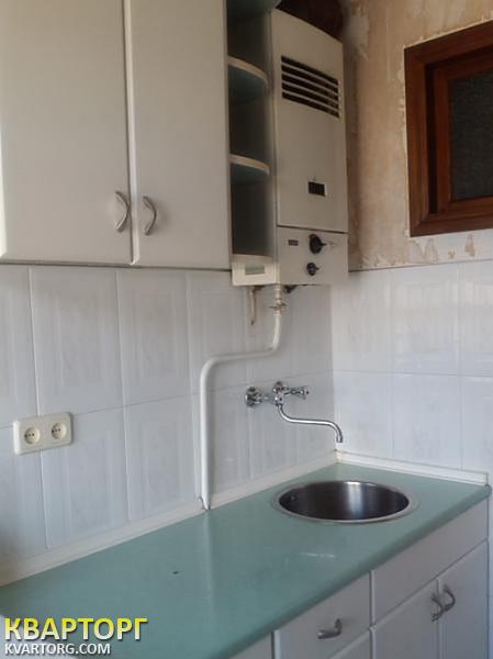 Sell 2-room apartment. Киев,  Срибнокильская — photo 4