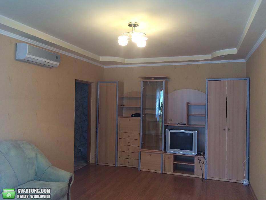 Sell 2-room apartment. Киев,  Оболонский пр — photo 1