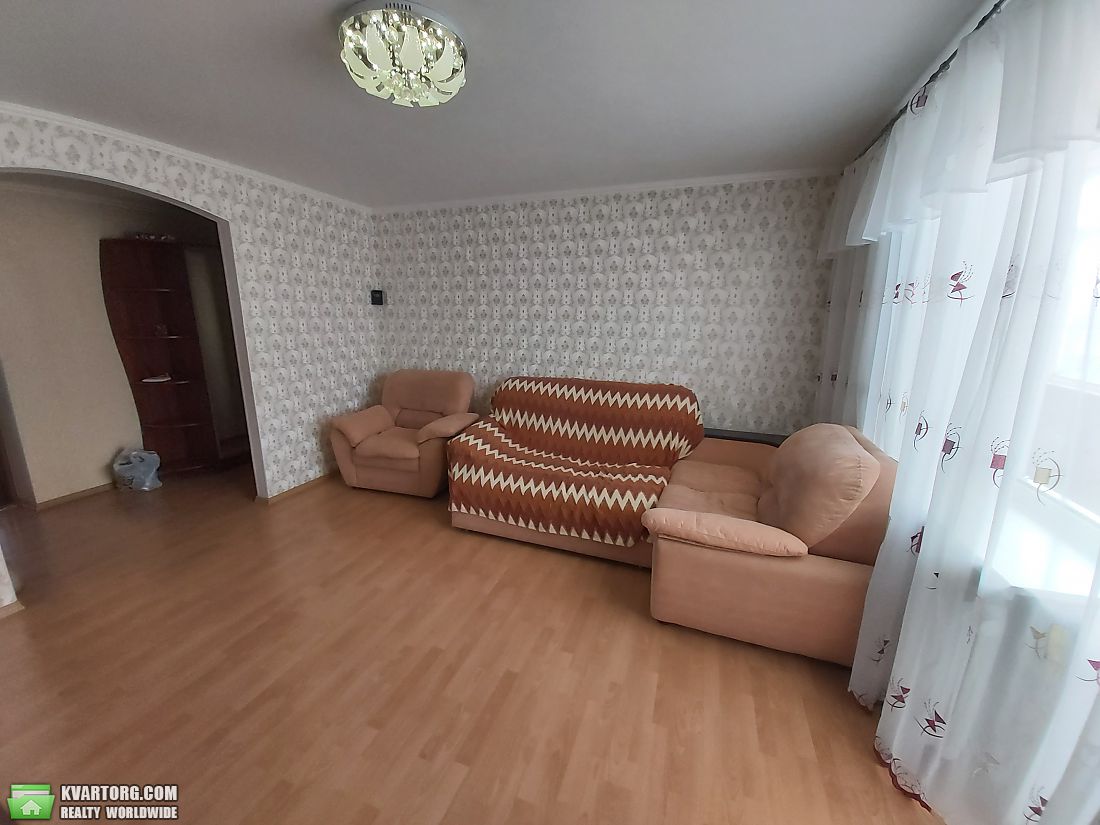 Rent out 4-room apartment. Одесса, Вишнёвая — photo 4