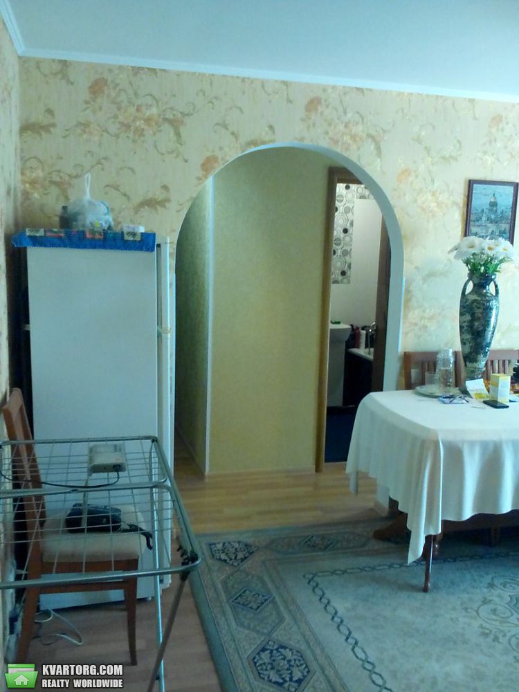 Sell 3-room apartment. Киев,  Межевая — photo 3