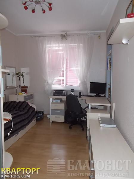 Sell 2-room apartment. Киев,  Саперно-Слободская — photo 5