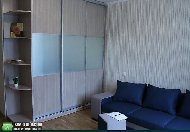 Rent out 2-room apartment. Киев,  Глушкова пр — photo 5