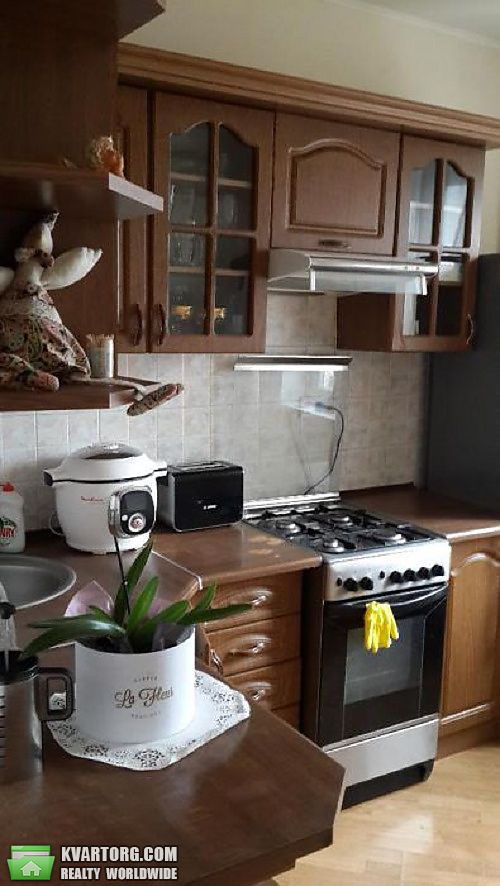 Sell 2-room apartment. Киев,  Радунская — photo 1