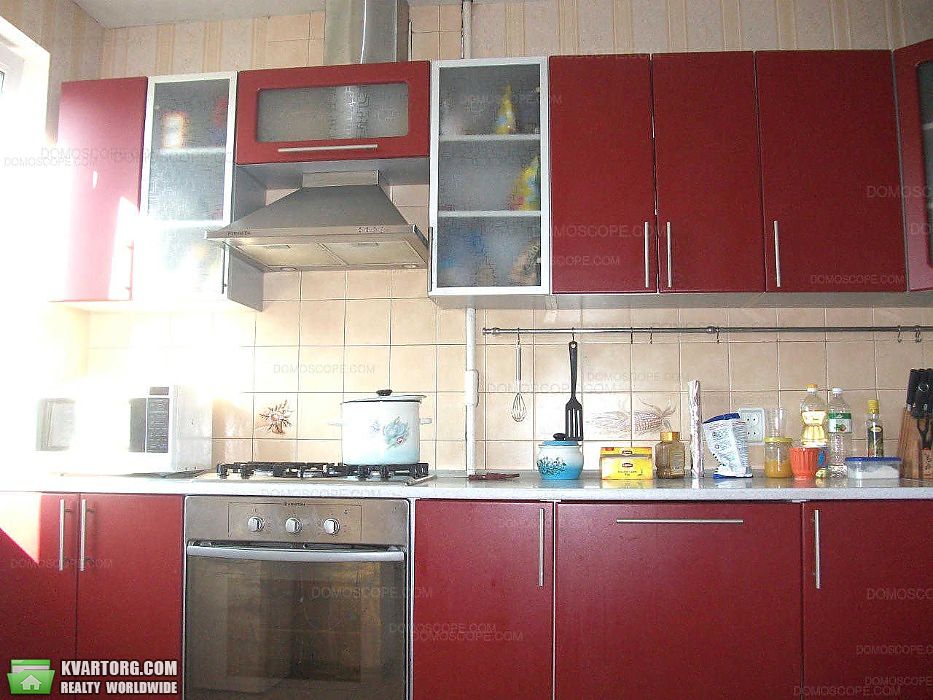 Sell 4-room apartment. Днепропетровск, Братьев Трофимовых — photo 1