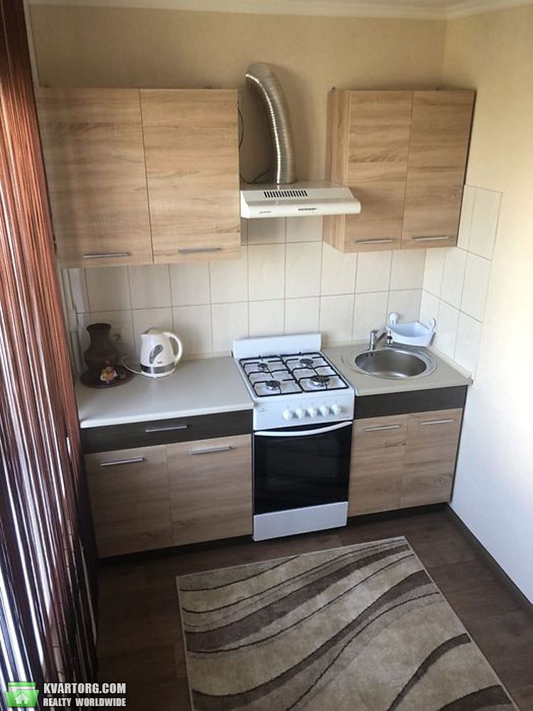 Rent out 1-room apartment. Днепропетровск,  Мира пр — photo 4