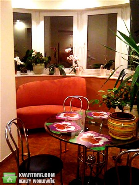 Rent out 1-room apartment. Киев, Туровская — photo 2