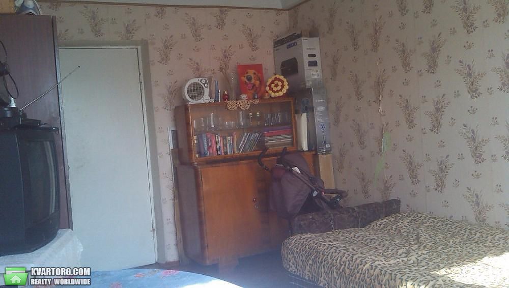 Sell 2-room apartment. Киев,  Дегтяревская — photo 2