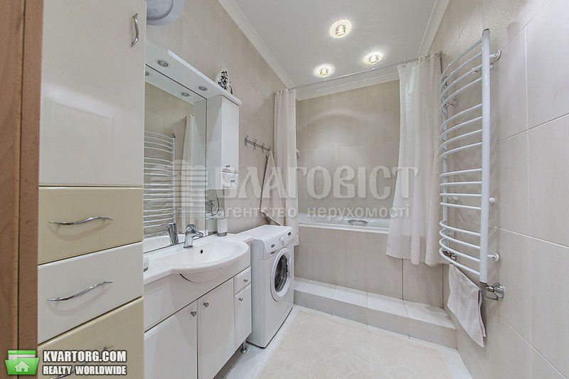 Rent out 2-room apartment. Киев,  Щорса — photo 8