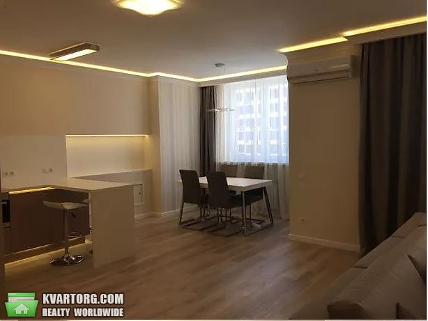 Rent out 3-room apartment. Киев,  Димитрова — photo 2