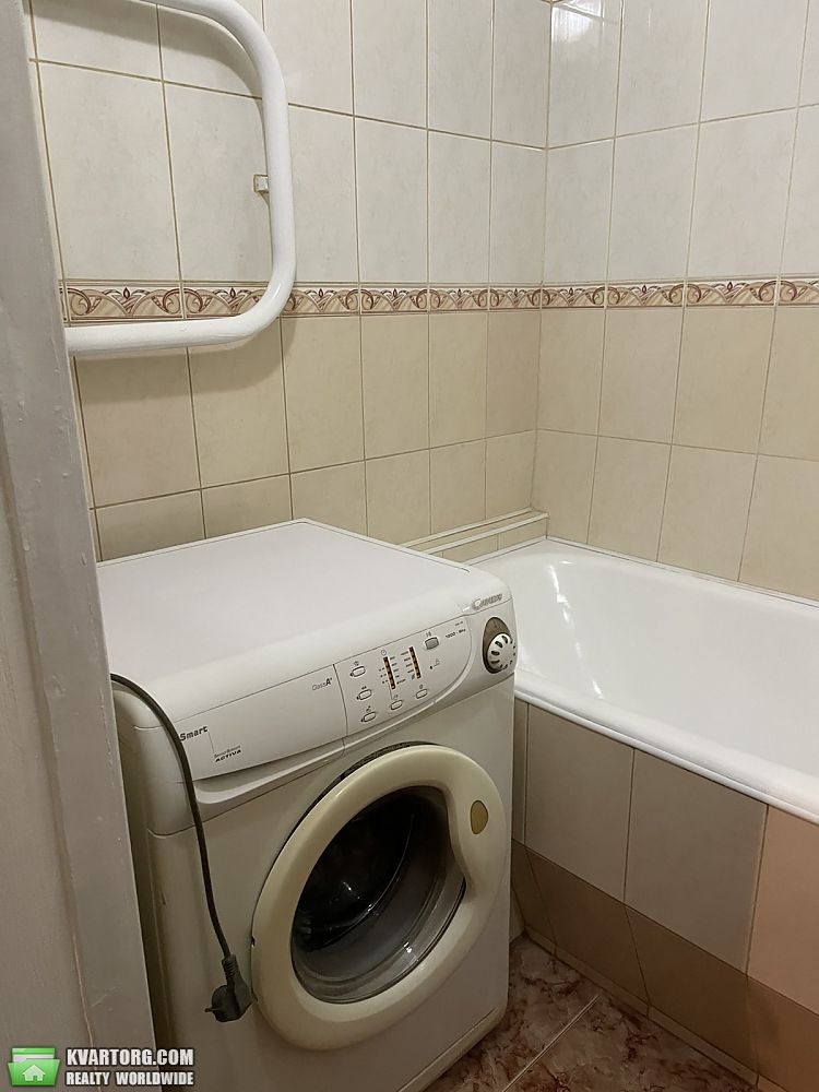 Rent out 2-room apartment. Киев,  Татарская — photo 4