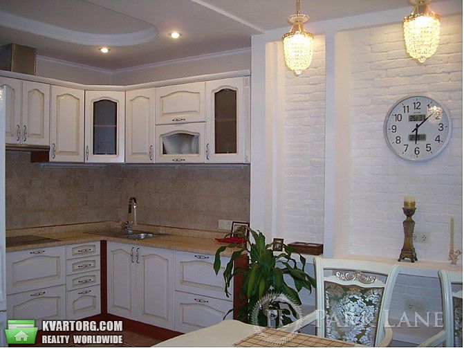 Rent out 3-room apartment. Киев,  Срибнокильская — photo 5