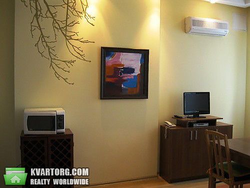 Sell 3-room apartment. Киев,  Богомольца — photo 4