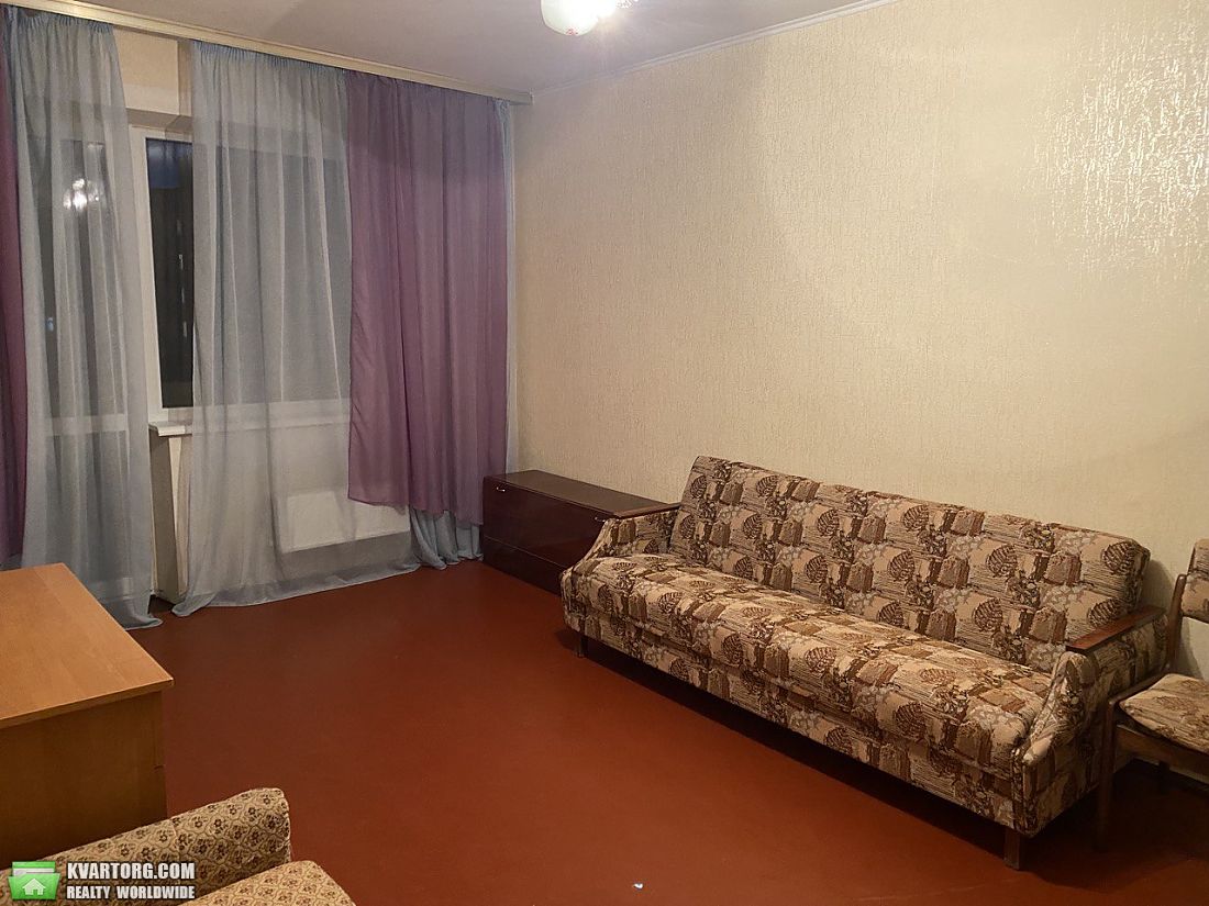 Rent out 2-room apartment. Киев,  Бережанская — photo 7