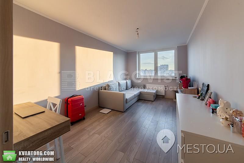 Sell 1-room apartment. Киев,  Крушельницкой — photo 2