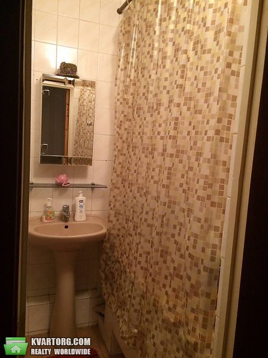 Sell 2-room apartment. Киев,  Щорса — photo 4