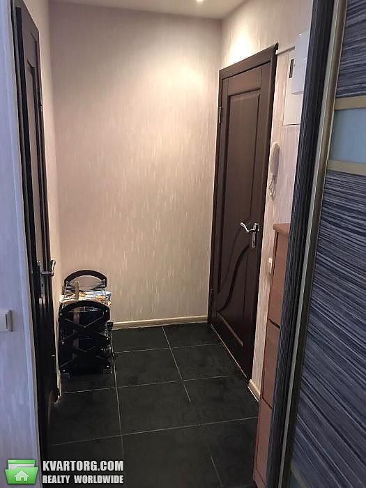 Sell 1-room apartment. Киев,  Дегтяревская — photo 3