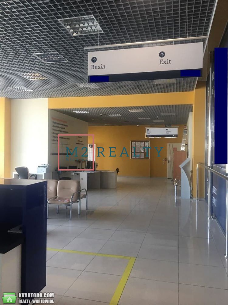 Rent out office. Киев, Спортивная ул. — photo 1