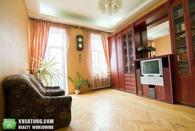 Sell 3-room apartment. Киев,  Шевченко бул — photo 1
