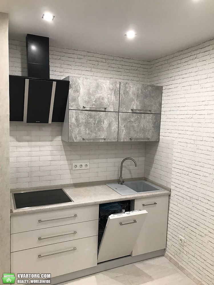 Rent out 1-room apartment. Киев,  Армянская — photo 4