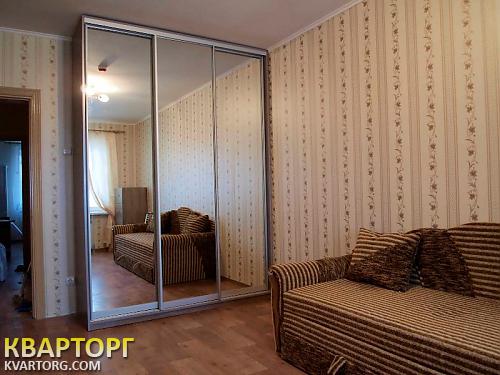 Rent out 2-room apartment. Киев,  Чавдар — photo 3