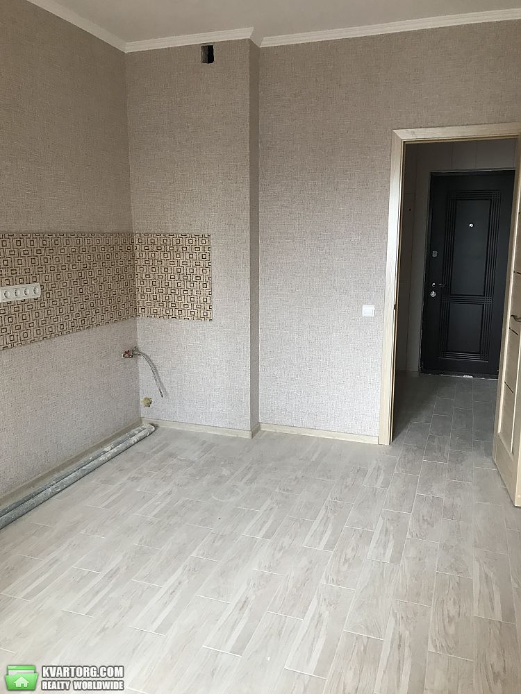 Sell 1-room apartment. Киев, Харьковское шоссе — photo 2