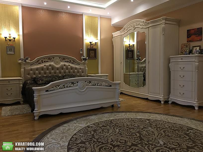 Sell 3-room apartment. Киев,  Щорса — photo 4