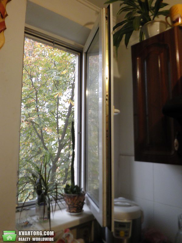 Sell 1-room apartment. Киев,  Зодчих — photo 7
