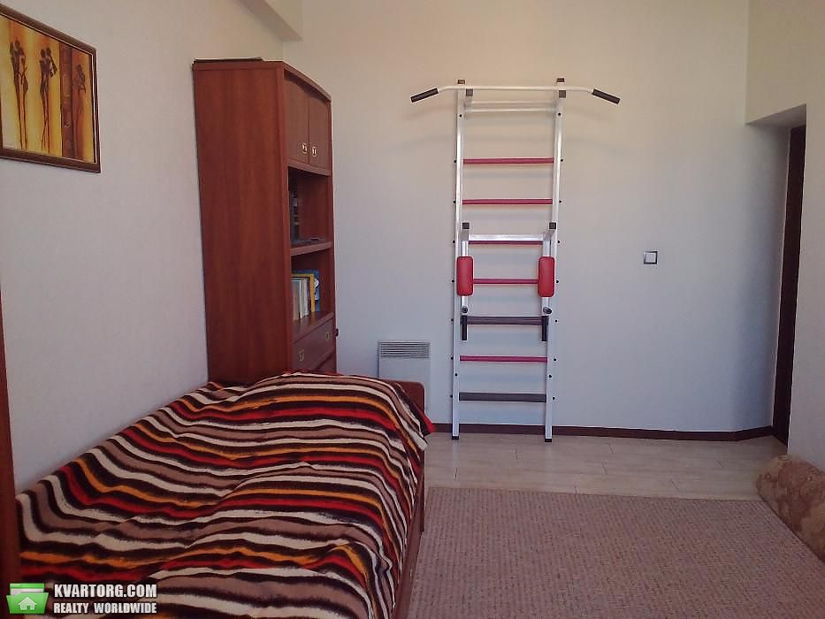 Sell 3-room apartment. Киев,  Строителей — photo 4