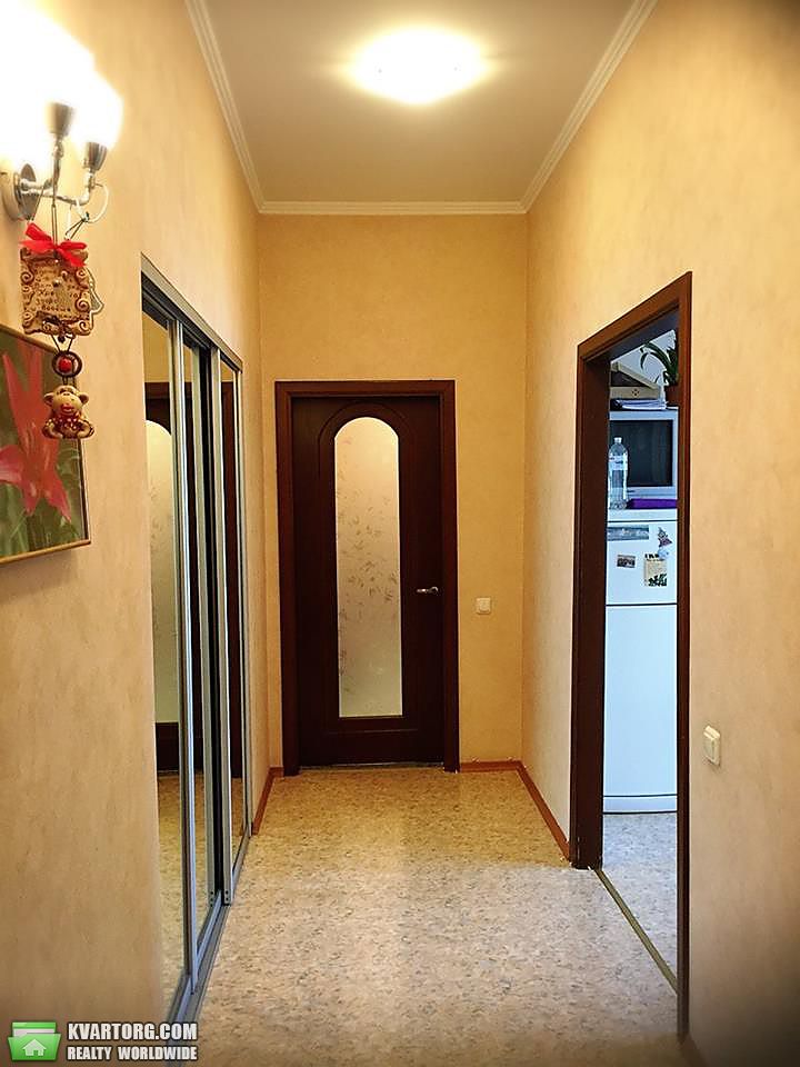 Rent out 1-room apartment. Киев,  Институтская — photo 4