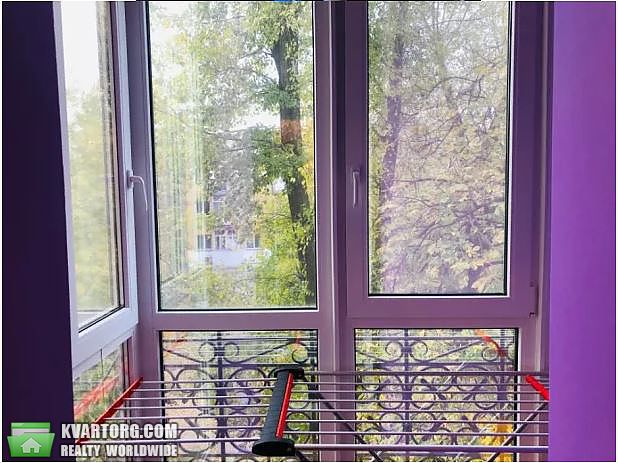 Rent out 2-room apartment. Киев,  Лысенко — photo 1
