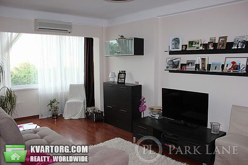 Sell 3-room apartment. Киев, Печенежская — photo 1