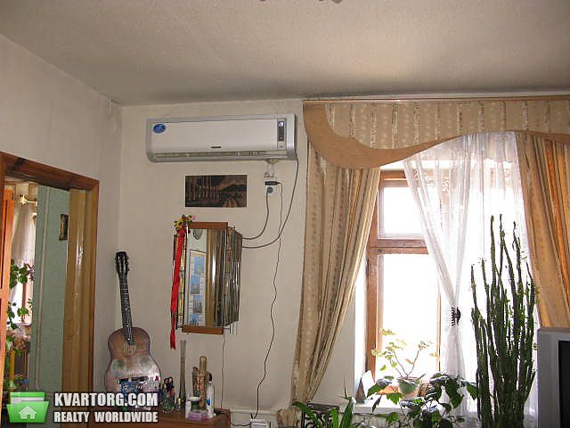 Sell house. Днепропетровск, Ивана Трубы улица — photo 2