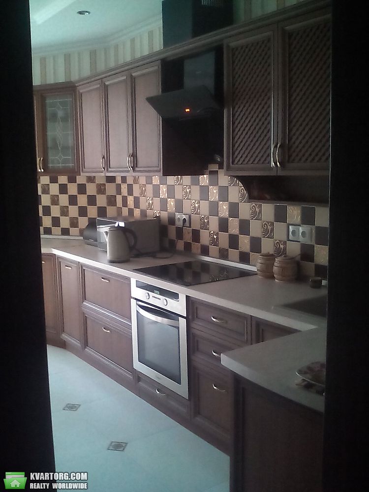 Sell 4-room apartment. Киев,  Рижская — photo 6